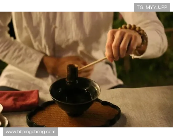 杯酒人生，光影里的浮沉悲喜